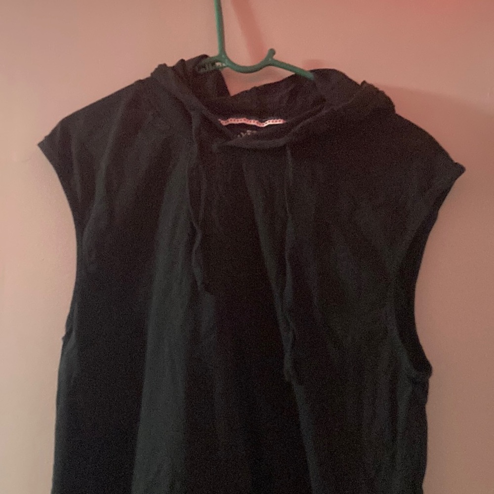 Xios black short sleeve hoodie XL